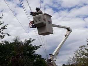 La ANDE pudo facturar solo el 72% de la energía que compró y generó  - Economía - ABC Color