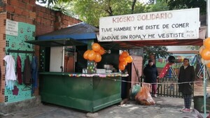 Kiosko solidario: Ocho años de alimentar el servicio hacia otros
