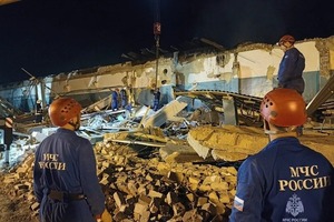 Rusia: incendio en planta industrial deja 11 muertos y 130 heridos