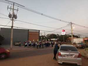 Popular / ¡Justicia para Romina!: Familiares de suboficial rechazan suicidio