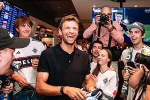 Versus / Thomas Müller eligió a un paraguayo para su equipo ideal