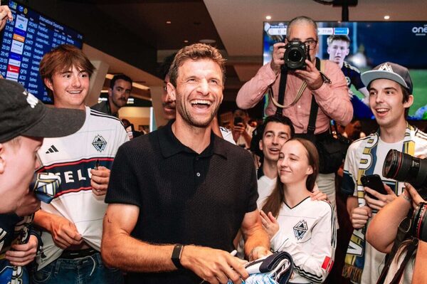 Versus / Thomas Müller eligió a un paraguayo para su equipo ideal