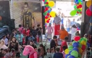 Versus / El aplaudido gesto de Derlis González en el "Día del Niño"