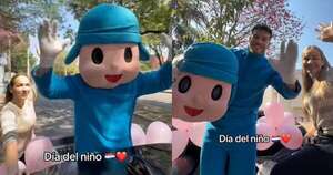 La Nación / Día del Niño con Pocoyó: Ángel Amaro sorprendió a los más peques en Asunción