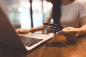 Plataformas ilegales de apuestas ponen en riesgo a niños