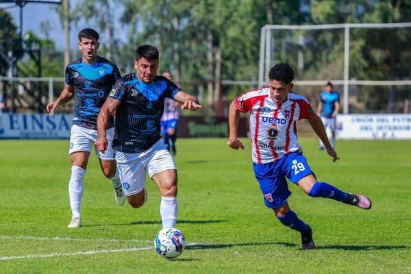 Partidazo entre Carapeguá y Guaireña - Fútbol de Intermedia - ABC Color