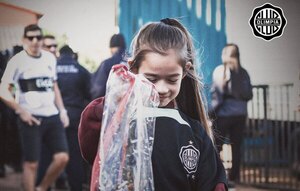 Versus / La hermosa iniciativa de Olimpia de cara al clásico blanco y negro
