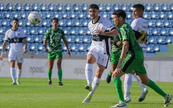 Empate con sabor a poco para los protagonistas del clásico Blanco y Negro - La Tribuna