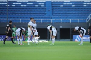 Versus / Olimpia vuelve a decepcionar en otro clásico y está cada vez más lejos de la punta
