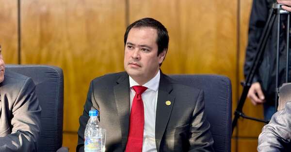 La Nación / Filas para compras es señal de circulante, afirma diputado