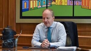 Pagos de intereses aumentaron en julio por vencimientos, señala MEF