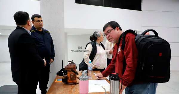 Diario HOY | Clases suspendidas por paro docente, cancelan también el almuerzo