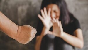 Hombre detenido por grave violencia intrafamiliar en Limpio