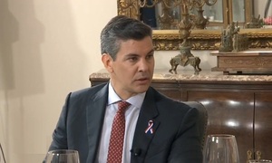 Peña no evalúa aún cambiar a sus ministros, pese a resultados - OviedoPress