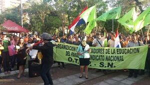 Huelga de maestros: Titular del MEC habla de voluntad para acuerdo y gremio lo califica de "mentiroso"
