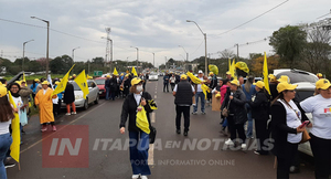  DOCENTES SE MOVILIZAN EN ENCARNACIÓN EXIGIENDO MEJORAS 