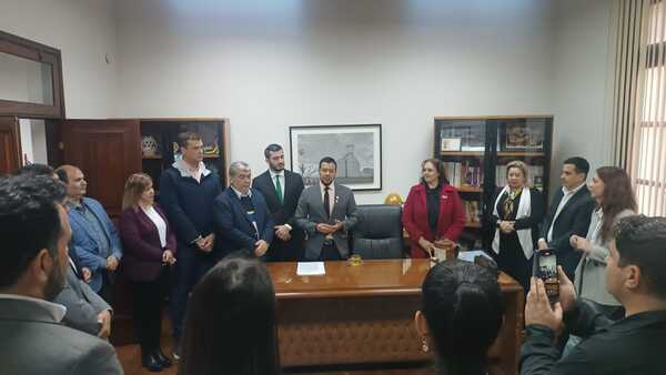 Concejales de Encarnación y Posadas reactivan el Foro Interparlamentario para fortalecer la cooperación regional