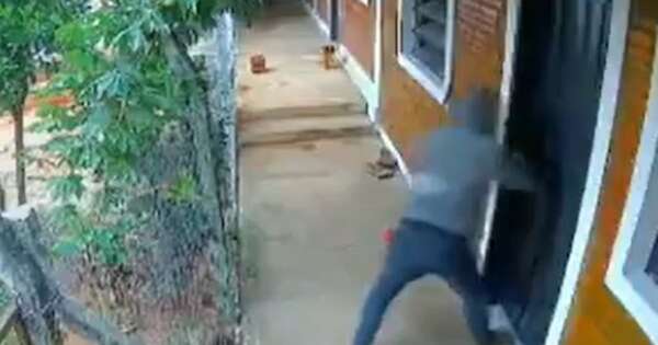 La Nación / Feminicidio en Ñemby: madre de la víctima afirma que los dos imputados planearon matar a su hija