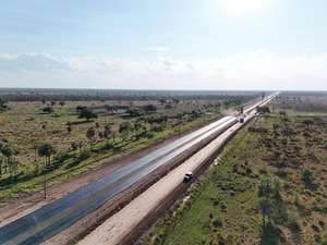 La ruta PY12 avanza mejorando la calidad de vida de las comunidades del Bajo Chaco • PARAGUAY TV