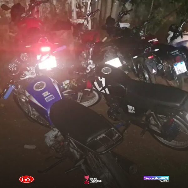 POLICÍA NACIONAL INCAUTA 21 MOTOCICLETAS EN OPERATIVOS CONTRA CARRERAS CLANDESTINAS EN ALTO PARANÁ - «TVS DIGITAL»
