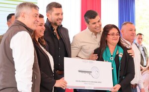 Gobierno entrega aportes, anuncia obras e inaugura Centro de Capacitación en Alberdi - .::Agencia IP::.