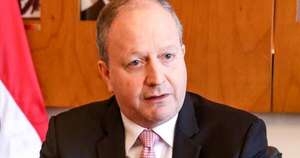 La Nación / Ministro de Economía explica por qué subió el pago de intereses de la deuda y anticipa un alivio