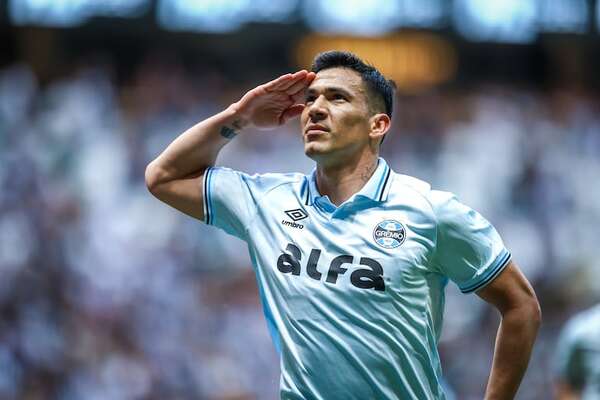 Vídeo: Fabián Balbuena y el gol en la victoria 3-1 de Gremio - Selección Paraguaya - ABC Color