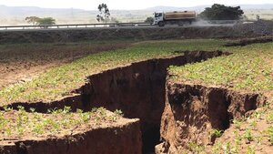 ¿África se está partiendo en dos? Una gigantesca grieta avanza en el continente y podría crear un océano - ADN Digital