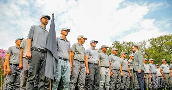 La Nación / Presentan a 141 aspirantes del nuevo curso de agente penitenciario en Paraguarí