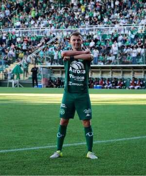 Doblete del Chila Clar para Chapecoense - Fútbol - ABC Color