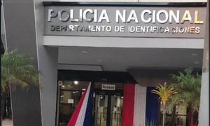 Joven denuncia que desaparecieron sus datos del sistema de identificaciones y no puede tramitar su pasaporte - OviedoPress
