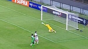 Debutó en Primera con Olimpia, se lució y entró en el onceno ideal de la fecha