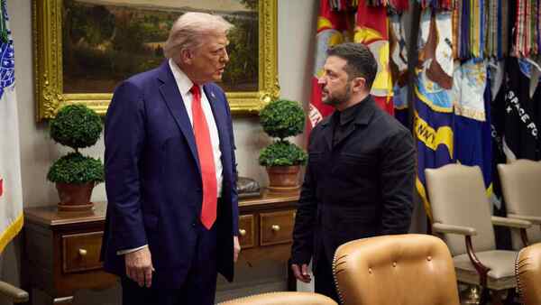 Zelenski pide a Trump que participe en la reunión trilateral con Putin