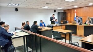 Fiscalía pide 2 años por supuesto soborno en caso del celular para Tío Rico