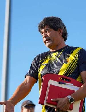 El Liberia de Pepe Cardozo lidera en Costa Rica - Fútbol - ABC Color