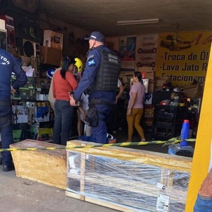 Hombre es asesinado frente a su esposa embarazada en línea fronteriza