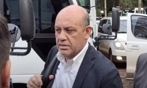 Detienen a un policía por instalación de micrófono oculto en oficina de interventor de CDE