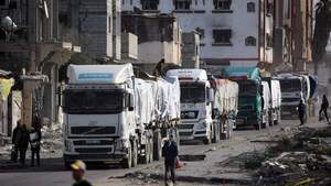 Egipto envía nuevo convoy de ayuda a Gaza y espera respuesta de Israel al plan de tregua