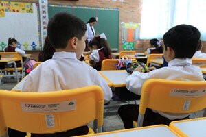 Ya se entregaron más 313.000 muebles escolares a distritos priorizados - .::Agencia IP::.