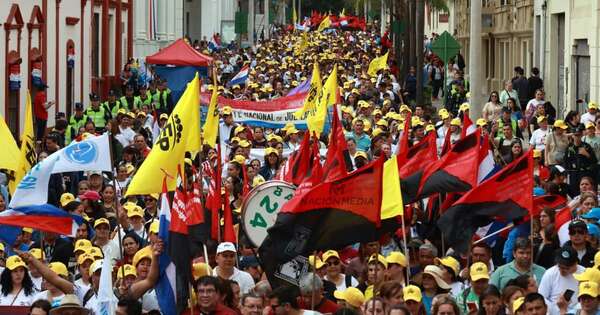 Diario HOY | Docentes cumplen segundo día de paro y rechazan propuesta