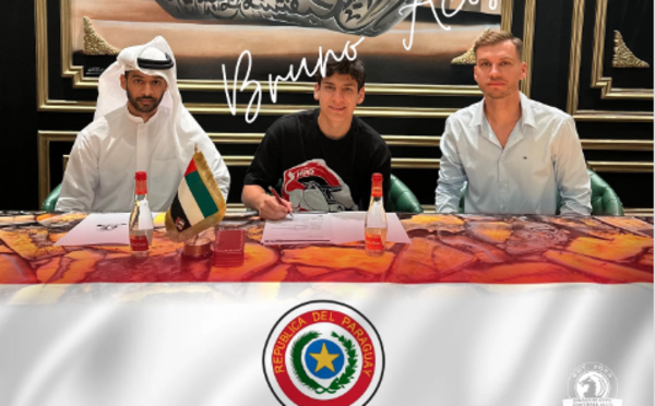 Versus / El futbolista paraguayo que seguirá su carrera en Emiratos Árabes Unidos