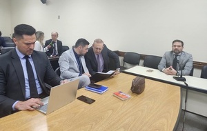 Postergan juicio oral del senador Erico Galeano