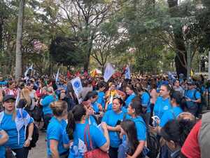 Paro docente continúa hoy - San Lorenzo Hoy