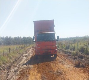 Más de 6.600 pobladores de Cordillera beneficiados con mejoras en caminos vecinales - .::Agencia IP::.