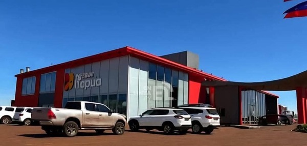 Popular / Trabajador iba a depositar 150 palos en un banco pero delincuentes lo "apretaron"