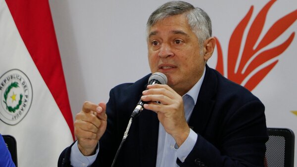 Gobierno no cede a pedidos de docentes y asegura: “Hemos cumplido con todas las exigencias"