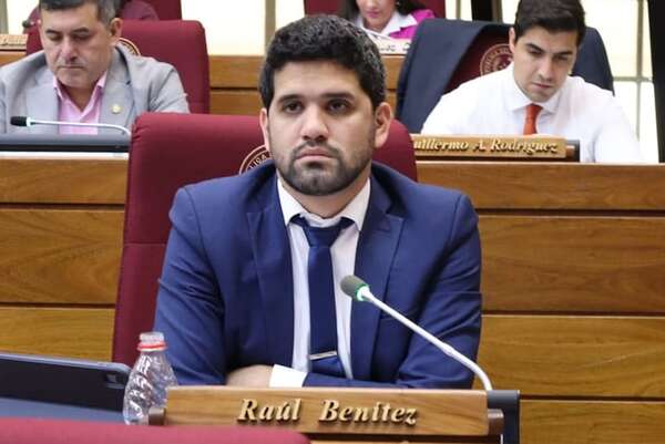 Destitución de Prieto: se terminó el “circo romano”, dice Raúl Benítez - Política - ABC Color
