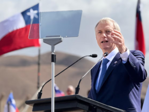 Chile inicia presidencial con fuerte polarización
