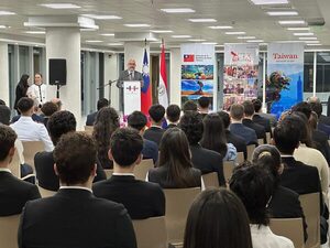 Nuevo grupo de jóvenes paraguayos se preparan para estudiar en Taiwán y suman más de 800 los becados - .::Agencia IP::.