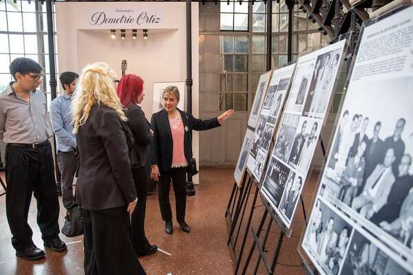 Fotografías, música y memoria: homenaje a Demetrio Ortiz en el Cabildo - Cultura - ABC Color